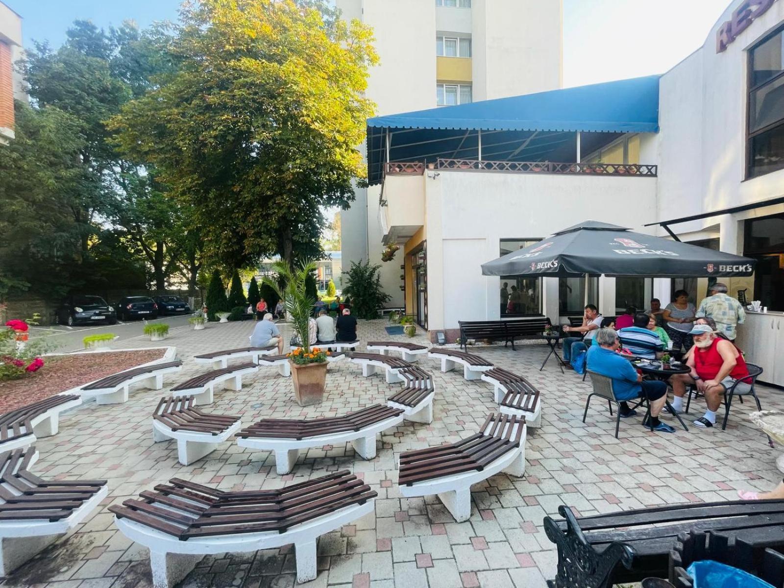 Hotel Silvana บูเซียช ภายนอก รูปภาพ